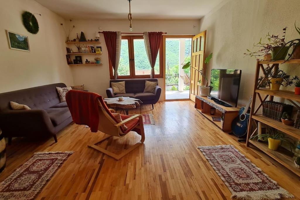 Ilis House Matka Villa Skopje Eksteriør billede