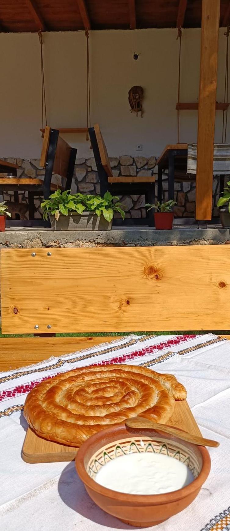 Ilis House Matka Villa Skopje Eksteriør billede